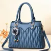 Handtas vrouwen draagtassen 2021 mode schouder handtassen trendy grote capaciteit ontwerper strand tas pu lederen portemonnee dame winkelen packs groothandel