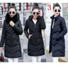 Moda Black White Women's Winter Jacket Plus Size 6XL 7XL Casaco Fêmea Destacável Fêmea Grande Pele Com Capuz Quente Long Parkas 211018