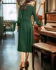 PEUT-ÊTRE U Femmes Élégant Vert Col Châle À Manches Longues Au Genou Robe Vintage Bouton Solide D2200 210529
