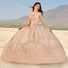 Mode Beaded Ball Gown Quinceanera Klänningar Sequined Sweetheart Neck Appliqued Prom Crows Sweep Train Tulle Sweet 15 Masquerad Klänning