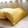 Cuscino/cuscino decorativo con bordino, fodera per cuscino in velluto giallo chiaro, custodia di ottima qualità, senza vita appallottolata, senza imbottitura