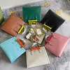 2021 sommer neue mode Totes Einzelne Schulter Messenger Handtaschen farbe schnalle bambus griff große kapazität tragbare Messenger geschenk geben empfehlung