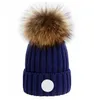 Adultes épais chapeau d'hiver chaud pour les femmes câble extensible doux tricoté Pom Poms bonnets chapeaux femmes Skullies bonnets fille casquette de Ski Beani4763466