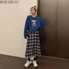 Werueruyu Vintage Plaid Pleated Long Kjolar Hög midja Vinter Kvinnor Koreanska Woolen Kjol StreetWear Elastic Waist Midi Skirt 210608