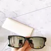 0340 Moda okulary przeciwsłoneczne Mężczyźni i kobiety kwadratowy letni styl płyta prostokątna pełna klatka górna ochrona UV z pokrywą ochronną z pudełkiem