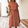 Seksowny Lampart Drukuj Letnia Sukienka Kobiety Koszulki V-Neck Sleeve Casual Kobiet Midi A-Line Bohemian Panie Plaża 210508