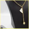 Mens Necklace Women Luxury Designer Necklaces Triangle Pendant P Necklace Jewelry Fashion Gold Necklaces Chain Link Wedding Party 21090702R