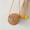 Bolsas redondas Mulheres Summer Hollow Out Beach Bags Fashion ombro de ombro artesanal Bolsa de Mensageiro de Luxo Rattan Rattan