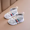 Enfants chaussures antidérapant fond souple bébé Sneaker décontracté plat baskets chaussures enfants taille filles garçons chaussures de sport