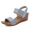 Sandálias femininas American Cross-fronteiras de ouro pó cunhas com Elastic Plus Size 42women's Shoes