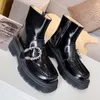 Fashion Women Designer Boots Martin Desert Boot Real Leather Médaille en cuir grossier Chaussures hivernales Tigne35402769315