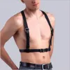 Mens Bondage Faux Läderremmar Svart Justerbar Body Suspenders Belts BDSM Restraints Harness