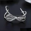 バングルブレスレットジュエリーレディーズエレガント高級バングルBeautif Bow-Knotデザイン非常に女の子の魅力女性のために調節可能な女性210408ドロップデリバリー202