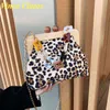Shoppingväskor Leopard Suede Designer Handväskor Högkvalitativa Purses Luxury Shoulder Cross Body Bag Bolsas Girls Fashion Wooden Buckle Clutch220307