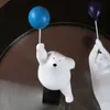 Artlovin Creative Flying Bear Figurines Balloon Polar Bears Рисунок Главная Настенная Гора Украшения Смола Современный подарок для мальчика / Человека / Дети 210911