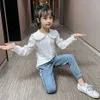 女の子のためのブラウスホワイトブラウスガール春秋の学校子供のカジュアルスタイルの服210527