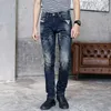 Jeans da uomo alla moda in stile italiano Pantaloni in denim strappati blu scuro retrò Patchwork Ricamo Designer Pantaloni lunghi in cotone vintage