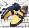 Mocassini in pelle scamosciata da uomo Gentiluomini Scarpe casual slip-on per feste di nozze Monk Strap Scarpe eleganti da uomo firmate in pelle