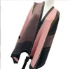 卸売20Colorレターグリッドプリントカシミヤスカーフファッションデザイナーレディース手編み冬の厚い冬の厚い暖かいウールスピニングショールスカーフ有名なスカーフ