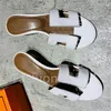 2021 Новый Paris Designer Социальный Швы Тапочки Женщины Real Coinr Slides Calfskin Sandls Clunk Stripers Дизайнеры Обувь Коробка