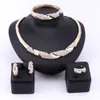 Bröllop Bridal Dubai Guldfärg Kristall Kvinnor Party Halsband Bangle Örhängen Ring Fina Afrikanska Beads Smycken Set