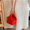 2022 Nieuwe Vrouwen Luxe Ontwerpers Avondtassen Handtas Portemonnee Retro Letters Mini Schoudertas Mode Trekkoord Emmer Tas