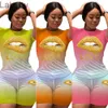 Mulheres Tracksuits Dois Peças Set Deisgner Sexy Manga Curta T-shirt Shorts Cor Sólida Cor de Yoga Outfits Lip Letra Impresso Plus Size Sportwear