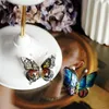 Sinzry Unique Design Natural Pearl Epoxy CraftsManship LifeLike Butterfly Broscher Pin Elegant Sommar Smycken