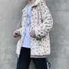 따뜻한 후드 레오파드 면적 양의 옷에 겨울 남성 패션 스노우 재킷 느슨한 털 껍질 봉고 코트 캐주얼 파카 210524