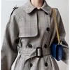 Orta uzunluk rüzgarlık ceket kadın diz profili kruvaze 150 trençkot