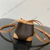 noe mini bag luggage tag Crossbody Bags Drawstring closure Wallet designer handbags M57099 Noe Purse