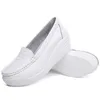 Femmes blanc chaussures d'allaitement dames plate-forme confortable baskets hauteur augmentant mocassins compensés pour femmes infirmières Zapatillas Mujer 211014