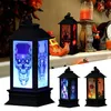 Partijdecoratie Halloween Thema LED Kaars Licht Retro Vierhoek Lantaarn Opknoping Ornament voor Thuis Tuin Courtyard 2021