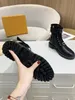 2021 Kvinnor Territory Flat Ranger Martin Stövlar Kvinnor Höst Vinterplattform Ankle Booties Designer Luxury Ladies Tjock Bottom Half Bootis med Box Storlek 35-40