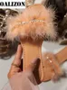 Damskie Lato Rhinestone Fluffy Flip Flops Sandal Kapcie Płaskie Kapcie Otwórz Pantofle