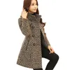 Dameswolmengsels jas Winter Herfst Mode Elegante Moeder Turtleneck Plaid Slanke Lange Tweed Wollen Bovenkleding Vrouw 211014