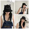 Модные дизайнеры мультфильм милая лягушка ведра шапка вскользь родитель-ребенок японский стиль студенты корейские шапки мужчины и женщины ведры шляпы солнце
