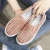 Mocasines de mujer Alpargatas Zapatos de tela planos casuales de primera calidad Zapatillas de lona redondas huecas de verano Rosa Azul Moda para caminar Deportes Zapato de skate 009