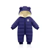 Spädbarn Jumpsuit höst vinter barn plus sammet ner bomull hooded klättring kläder baby boys romper 220211