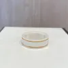 18 Karat Gold Rim Paar Ring Mode Einfache Buchstaben Ring Qualität Keramik Material Ring Modeschmuck Supply