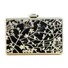 Borse da sera stile scava fuori Diamanti Pochette da giorno di lusso in metallo dorato con borsa a tracolla con strass a catena