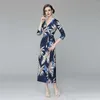 Kadınlar Yaz Tasarımcısı Zarif Çiçek Baskı Uzun Elbise Mavi V Boyun Casual Parti Robe Kadın Vintage Çözgü Elbiseler Vestidos 210525