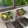 Parede de cozinha de aço inoxidável Pendurado cesta de armazenamento cesta de especiarias frutíferas vegetais com dreno organizador prato de secagem recipiente de prateleira 210609