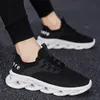 Hurtownie 2021 Najwyższej Jakości Buty do biegania Mężczyźni Kobiet Sport Super Lekki Oddychający Potrójne Białe Blue Outdoor Sneakers Rozmiar 39-44 Wy02-H917