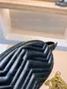 Sac ceinture en cuir matelassé Marmont portefeuille arrondi d'inspiration sportswear Cuir chevron noir Fermeture de ceinture réglable Chaîne Ba255D