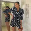 خمر البولكا نقطة أسود ربيع الخريف رومبير النساء نفخة الأكمام شاح الخامس الرقبة playsuits بوهو عارضة وزرة 210427