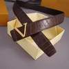 Classic Luxury high quality designer belts men smooth buckle simple pure color belt