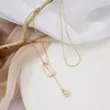 Hängsmycke Halsband Ursprung Sommar Koreansk Fashion Gold Färg Asymmetrisk Metall Geometrisk Pärlor Halsband För Kvinnor Enkla Smycken