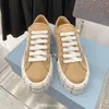 Grossist populära designer skor kvinnor försäljning för man kvinnor duk de rutnät rand svartrosa vit sneaker casual trendig plattform nyaste fritidsneakers