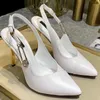 Elenco scarpe firmate Sandali Filo di alta qualità Passerella vuota Europa e America Moda decorativa Grandi dimensioni 35-42